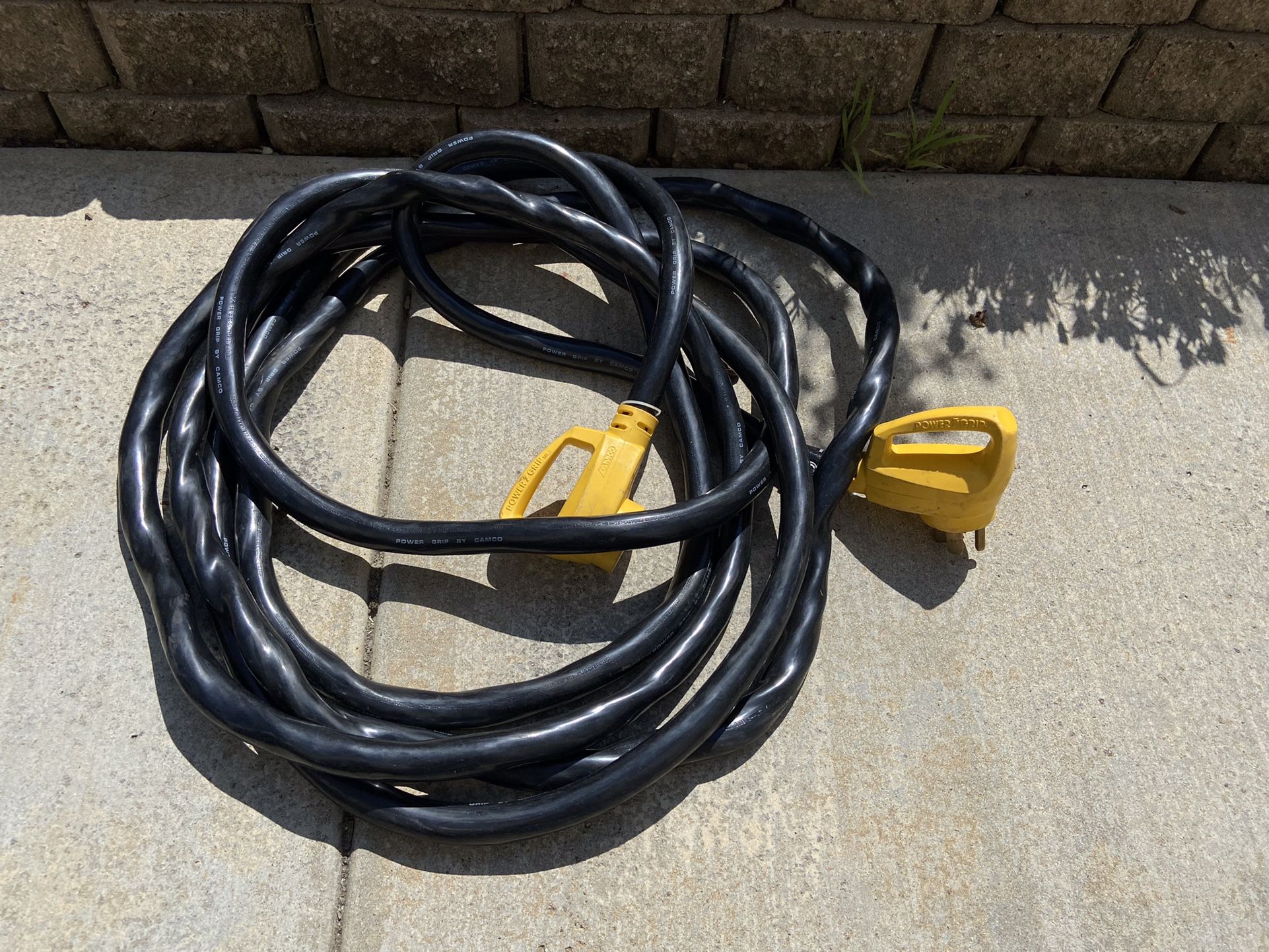 Camco Power Grip 50 50 Rv Extension Cord