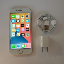 iPhone 7 - UNLOCKED - Like New  