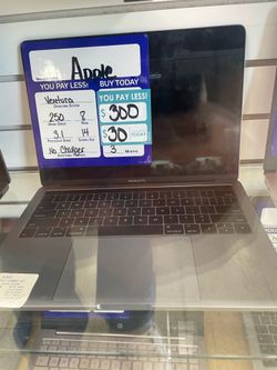Apple laptop