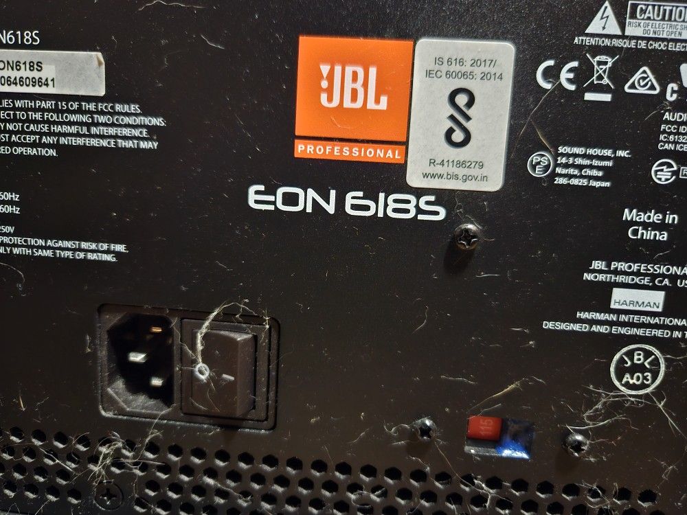 JBL EON-618S. 18.INCH SUBWOOFER