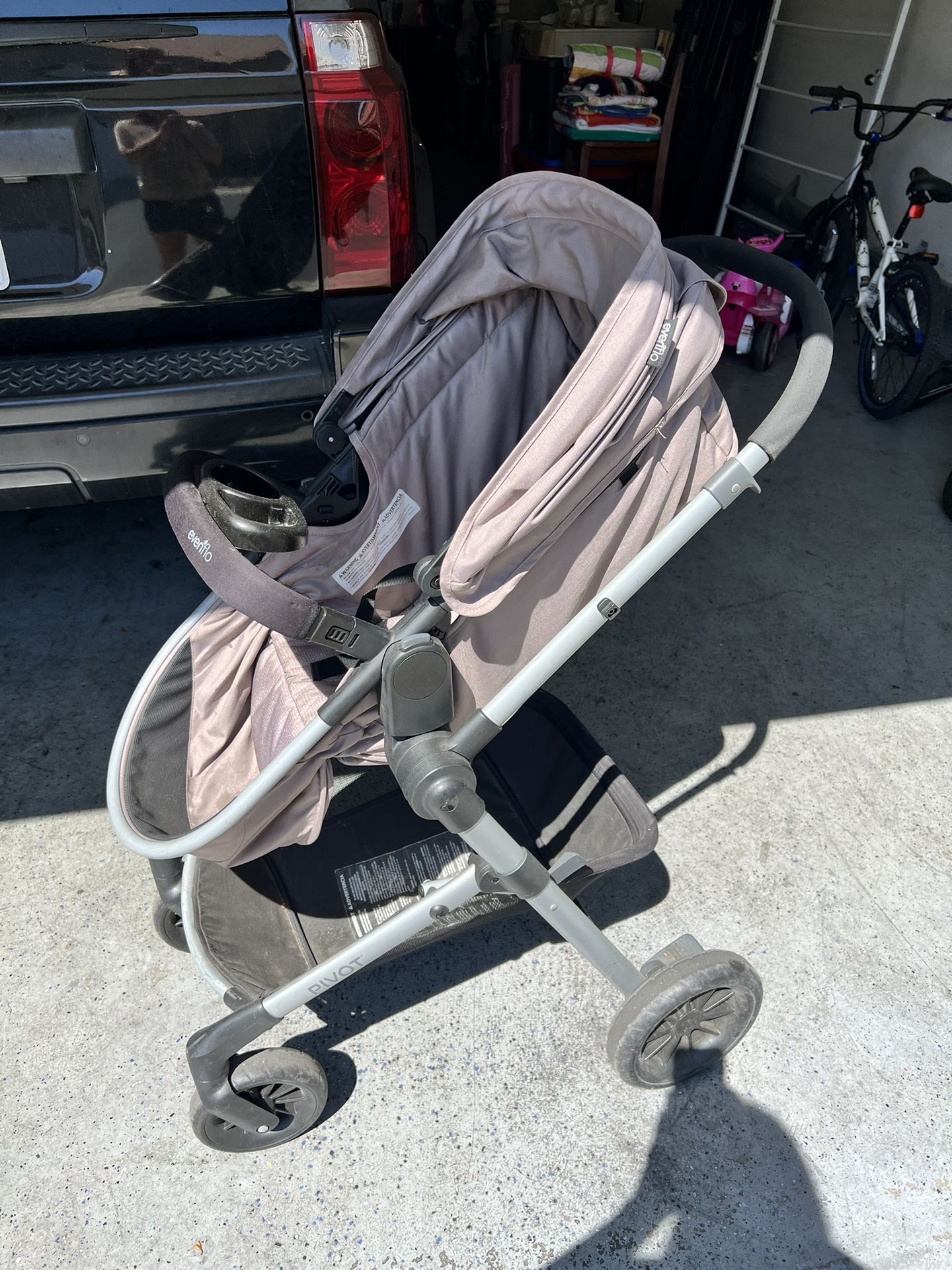 Stroller 