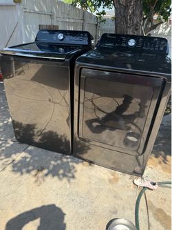 SAMSUNG WASHER AND DRYER
