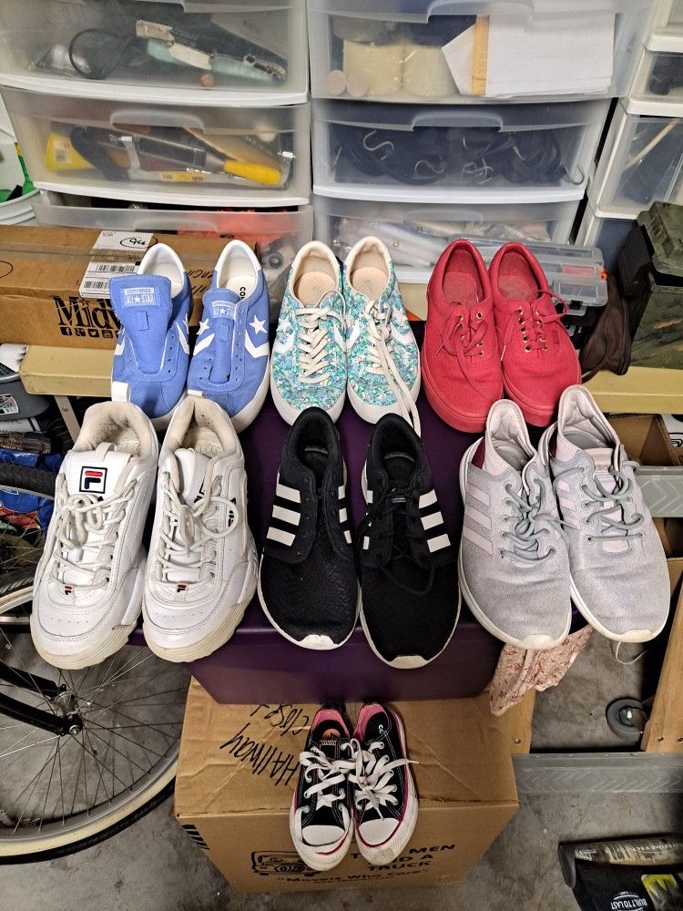 Ladies Shoes 8.5-9.0