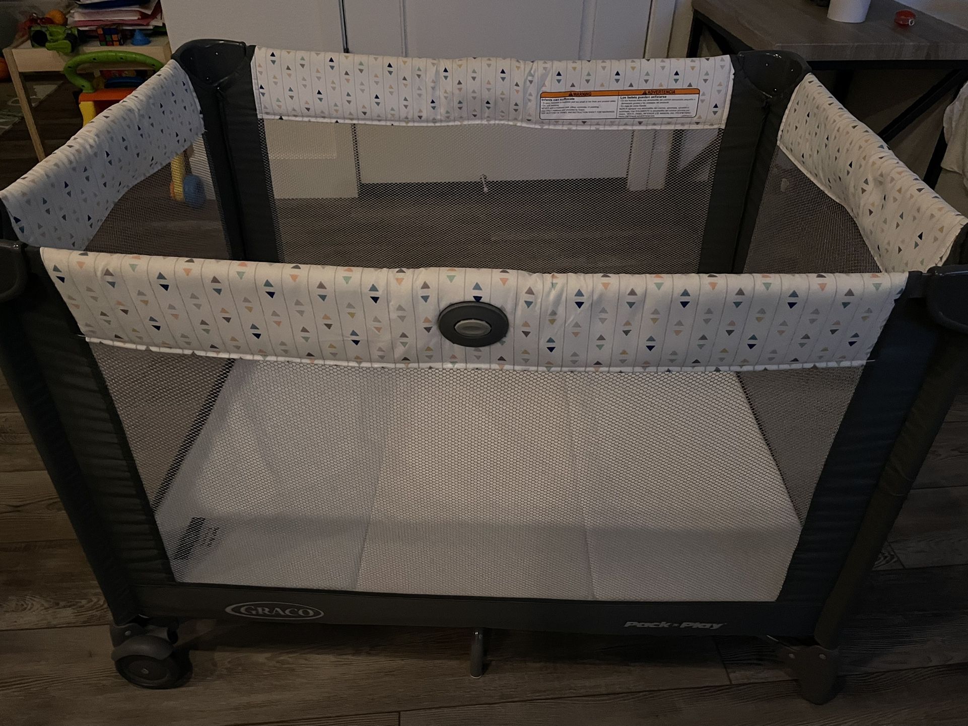 Graco Pack and Play with Double Sided Mattress