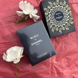 Chanel Blue Men Perfume Cologne With Holiday Gift Box Limited Edition, Retail $220