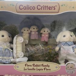 Calico Critters flora Rabbit Family