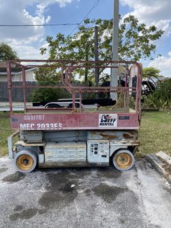 Scissor Lift