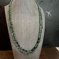 Elegant Green and Black Beaded Necklace