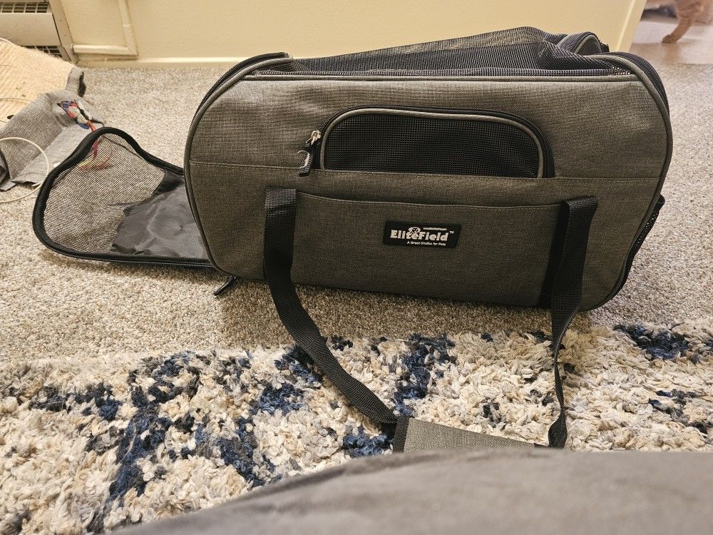 EliteField Soft-Sided Airline-Approved Dog & Cat Carrier Bag, Charcoal Gray, 19-in