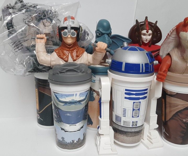 7 - Star Wars Episode 1 Cups ~ KFC ~ Taco Bell ~ Pizza Hut