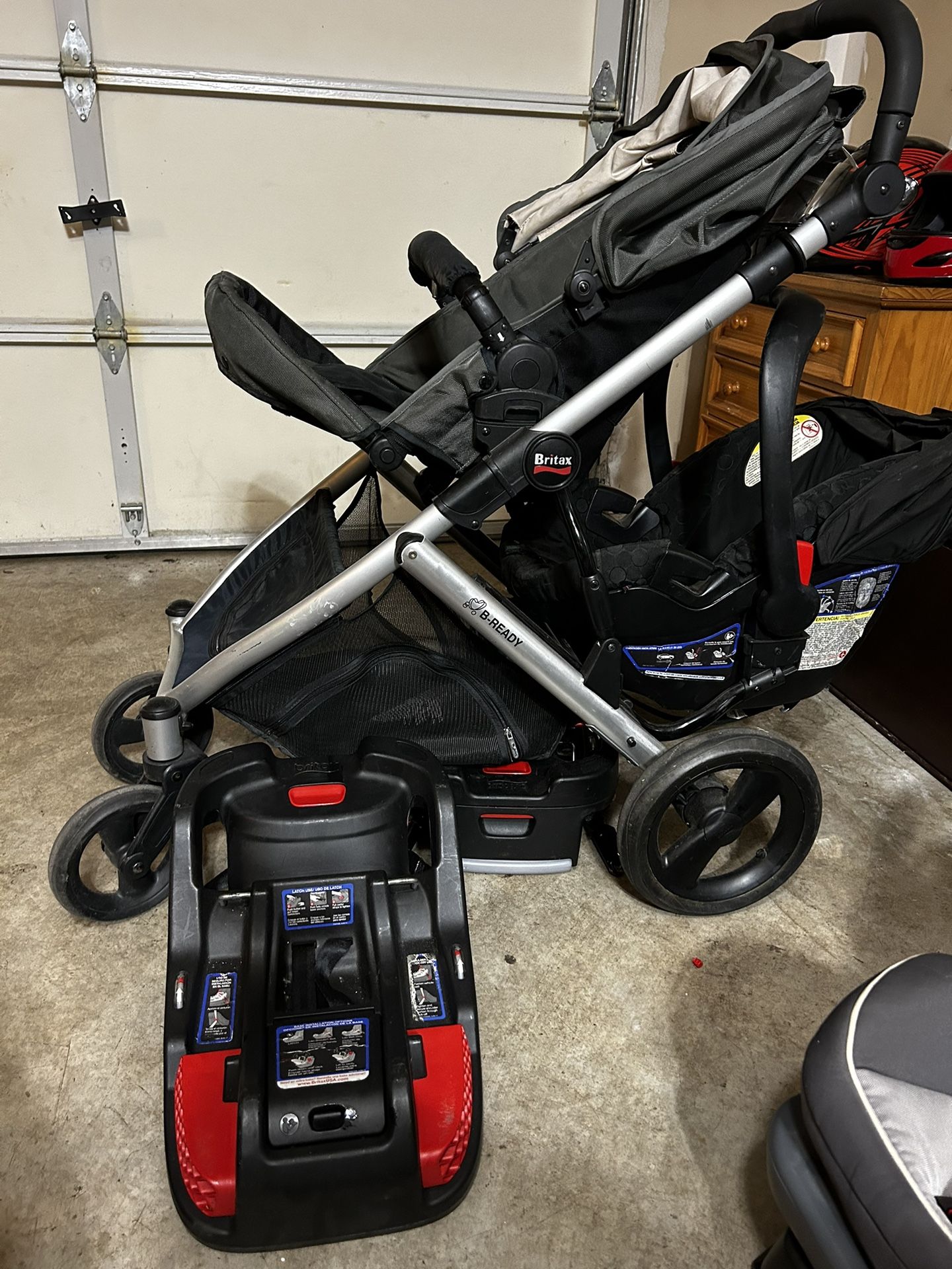 Britax Car Seat And Stroller 