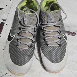 Men's Nike Golf Shoes Sz 9