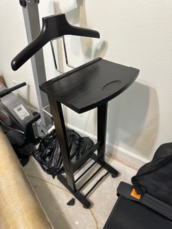 Butler Stand / Valet Stand