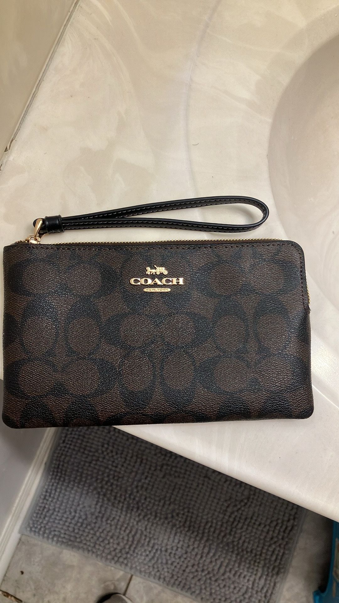 coach wristlet large