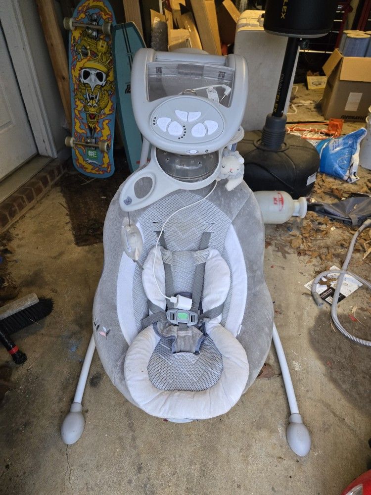 Baby Swing $40 OBO