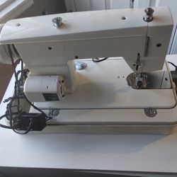 Sewing Machine & Accessories