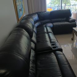 SECTIONAL GENUINE LEATHER RECLINER ELECTRIC BLACK COLOR.. DELIVERY SERVICE AVAILABLE 🚚⚡🚚