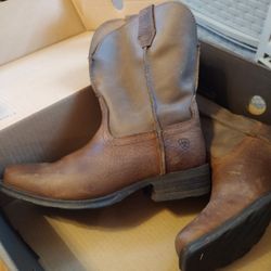 Ariat Boots Woman's 
