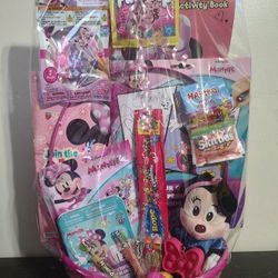 Minnie Mouse Easter Baskets
