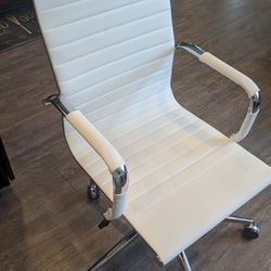 $ 60 Office Desk Chair 