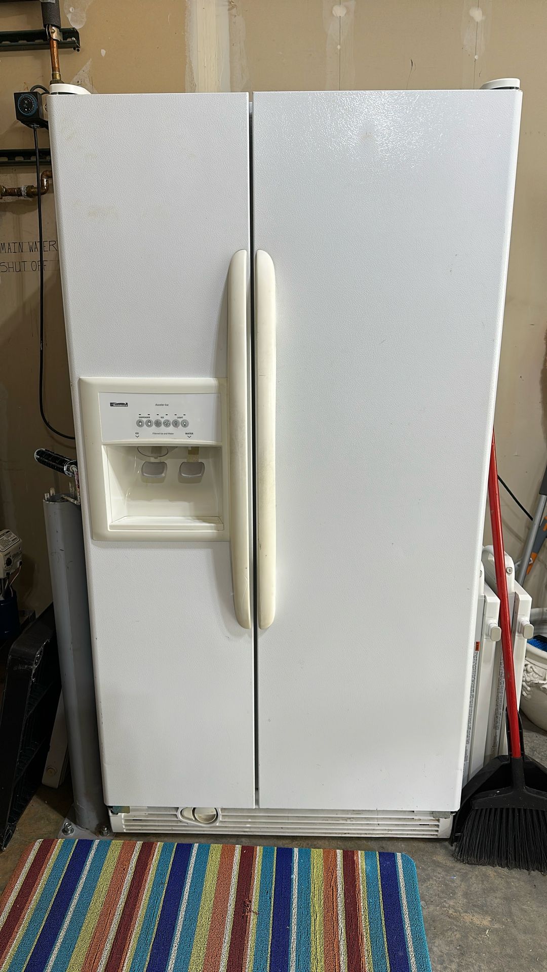 Kenmore refrigerator with ice and water dispenser