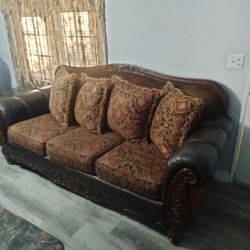 Sofa & Loveseat 