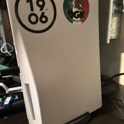 PS5 Console Cleaning