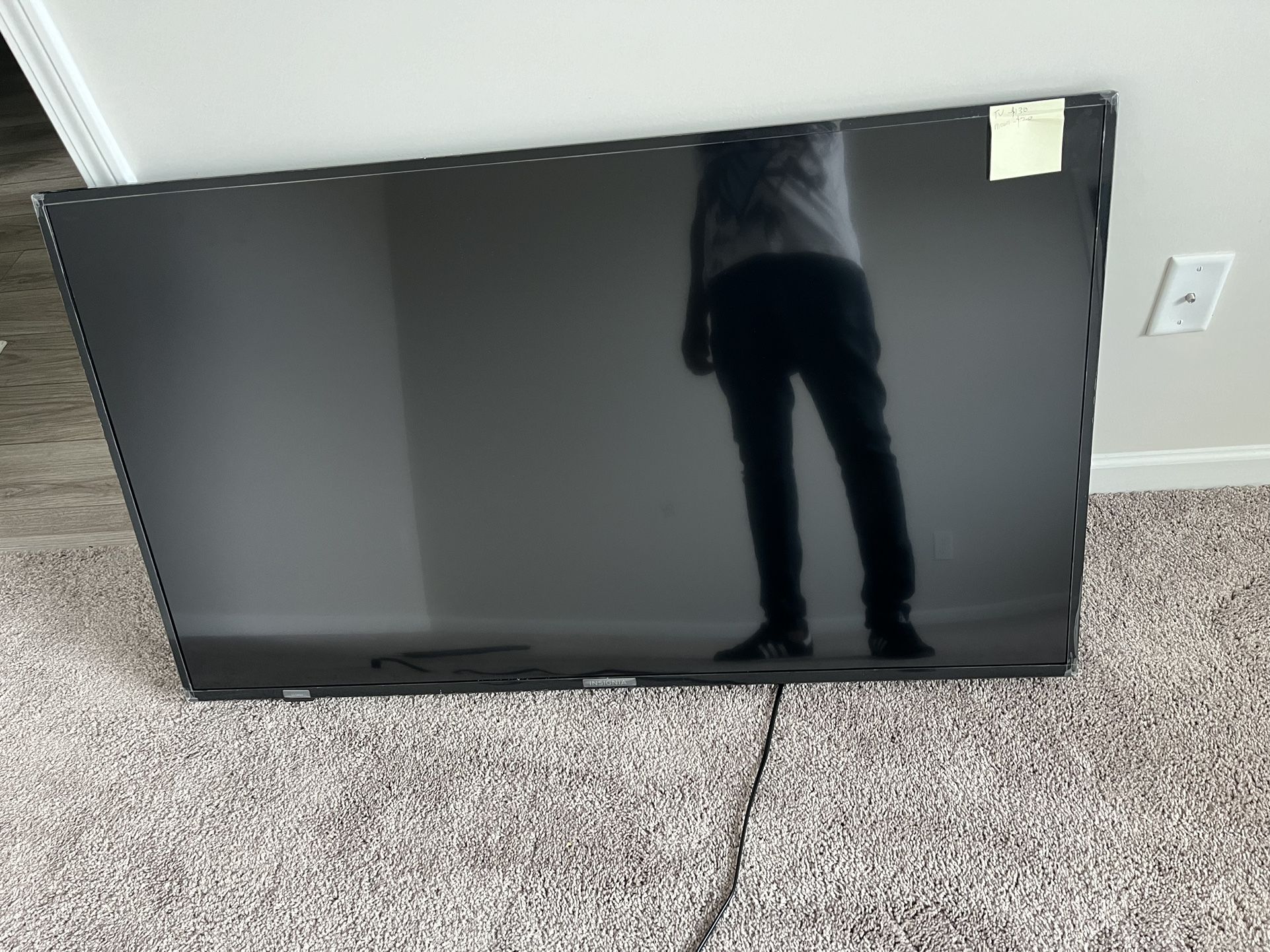 50 Insignia tv