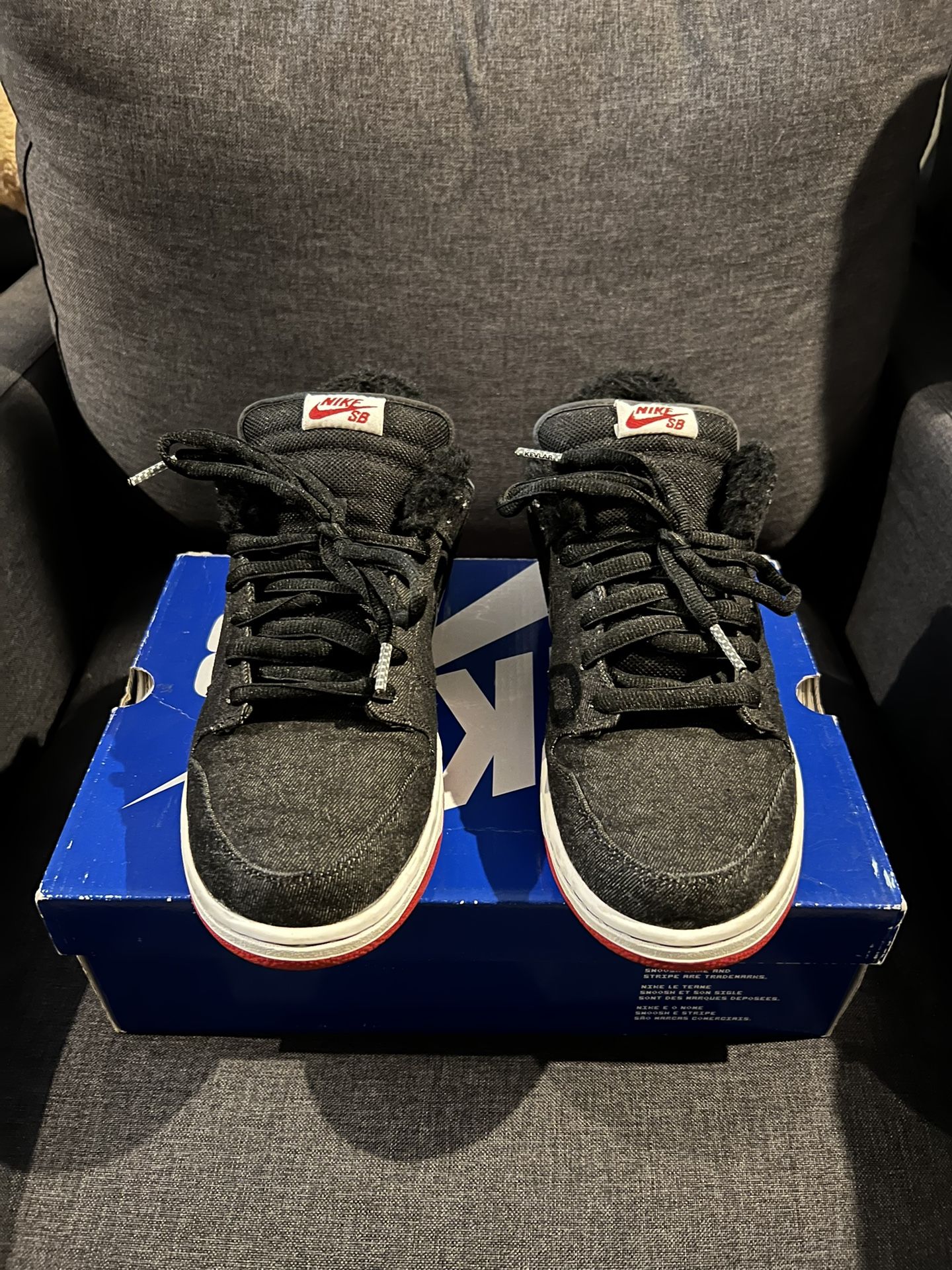 Nike SB Dunk Low Larry Perkins