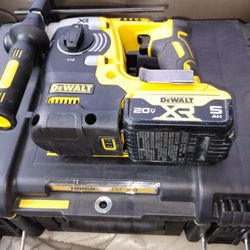 DeWalt XR ROTARY HAMMER DRILL 