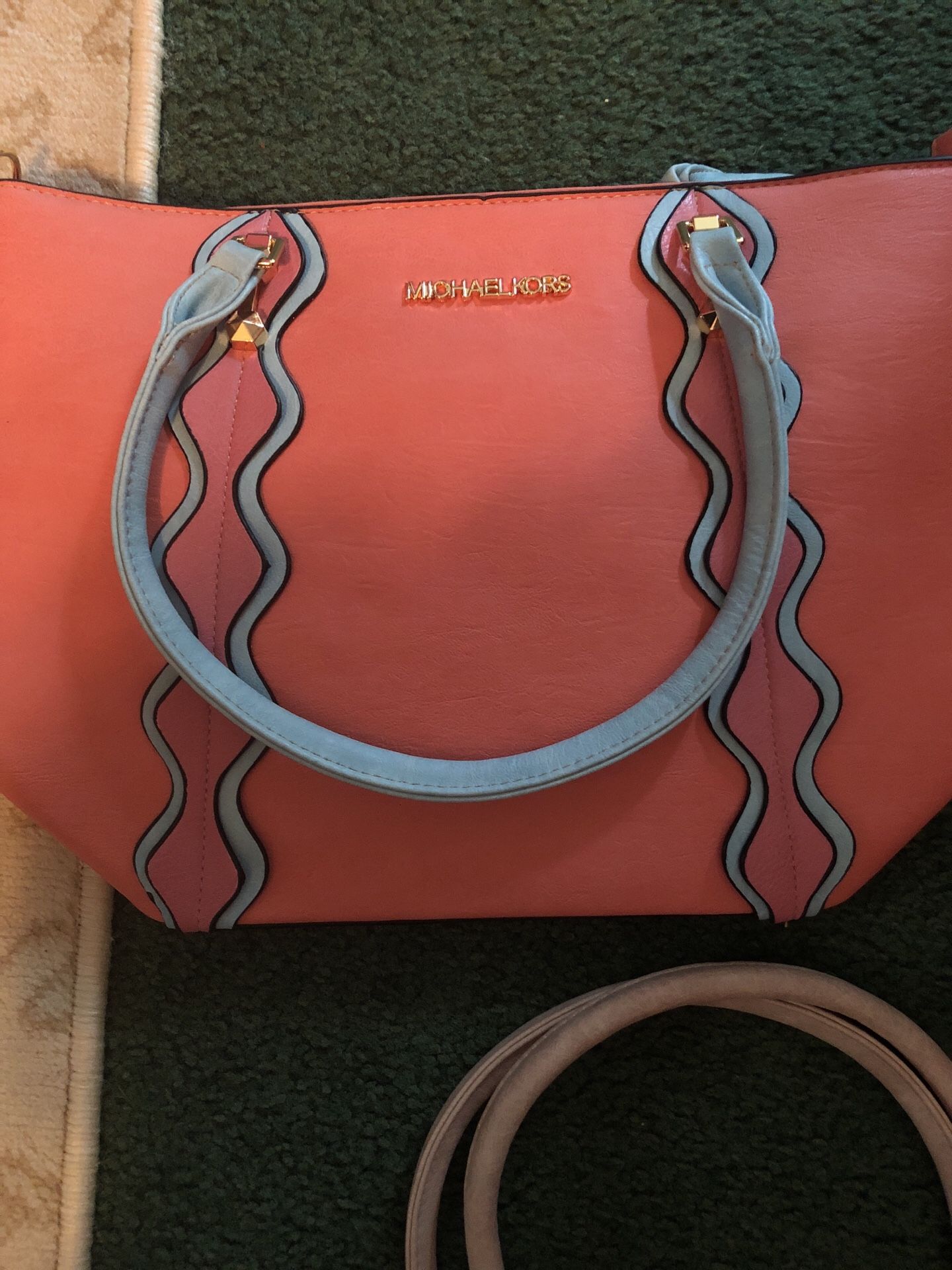 Michael kors purse