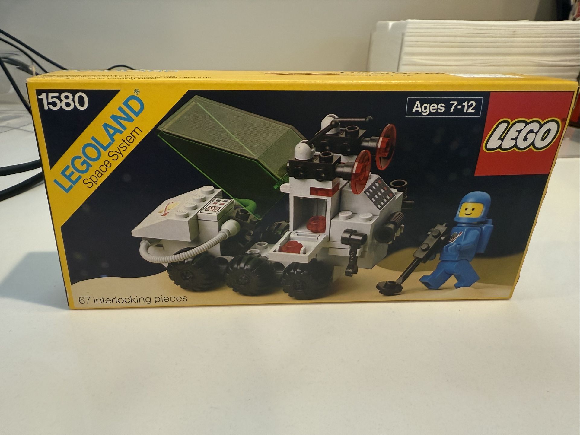 LEGO 1580 Lunar Scout Space Classic NIB — Sealed, Excellent Condition