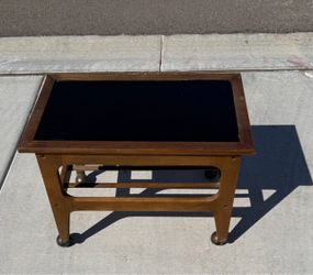 Mid century rolling cart / bar cart