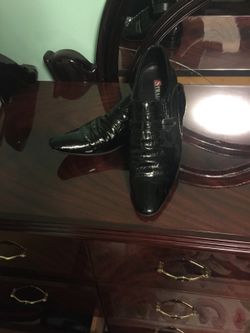 Europe Men Dress Shoes size 11