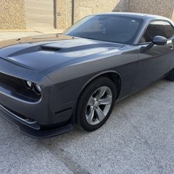 2019 Dodge Challenger 