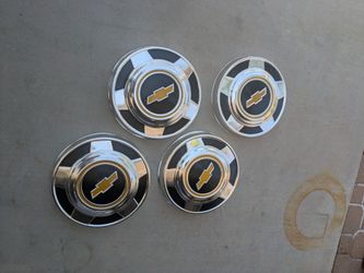 Chevy C10 /square body dog dish hubcaps