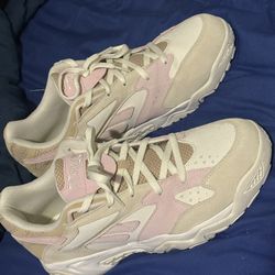 Frosted Berry 94 Preseason Reebok