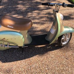 Razor Bistro Scooter 