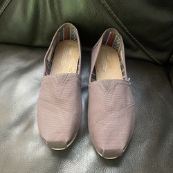 Toms Shoes Size 9.5 In Women 