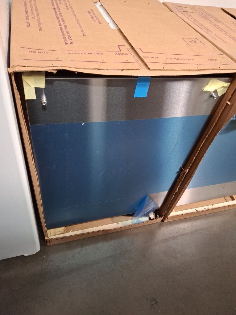 GE Dishwasher 24in Smart Built in Tall Tub Top Control