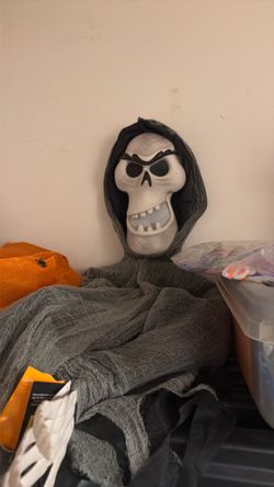 Halloween Decor
