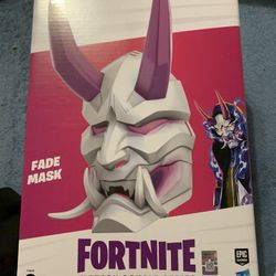 Fortnite Fade Mask Sealed