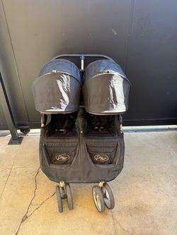 Baby Jogger city double stroller
