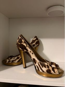 Pattern heels