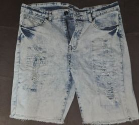 Distressed Denim RUE 21 Men’s Shorts (34)