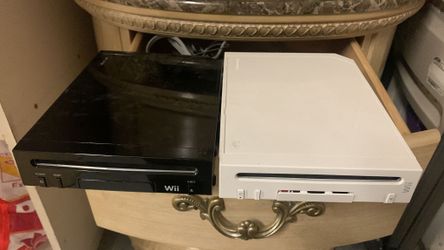 Two Nintendo Wii Consoles With Cables+controllers 