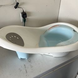 Fisher Price Baby Bath Tub 
