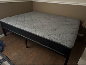 Queen size to mattress & frame