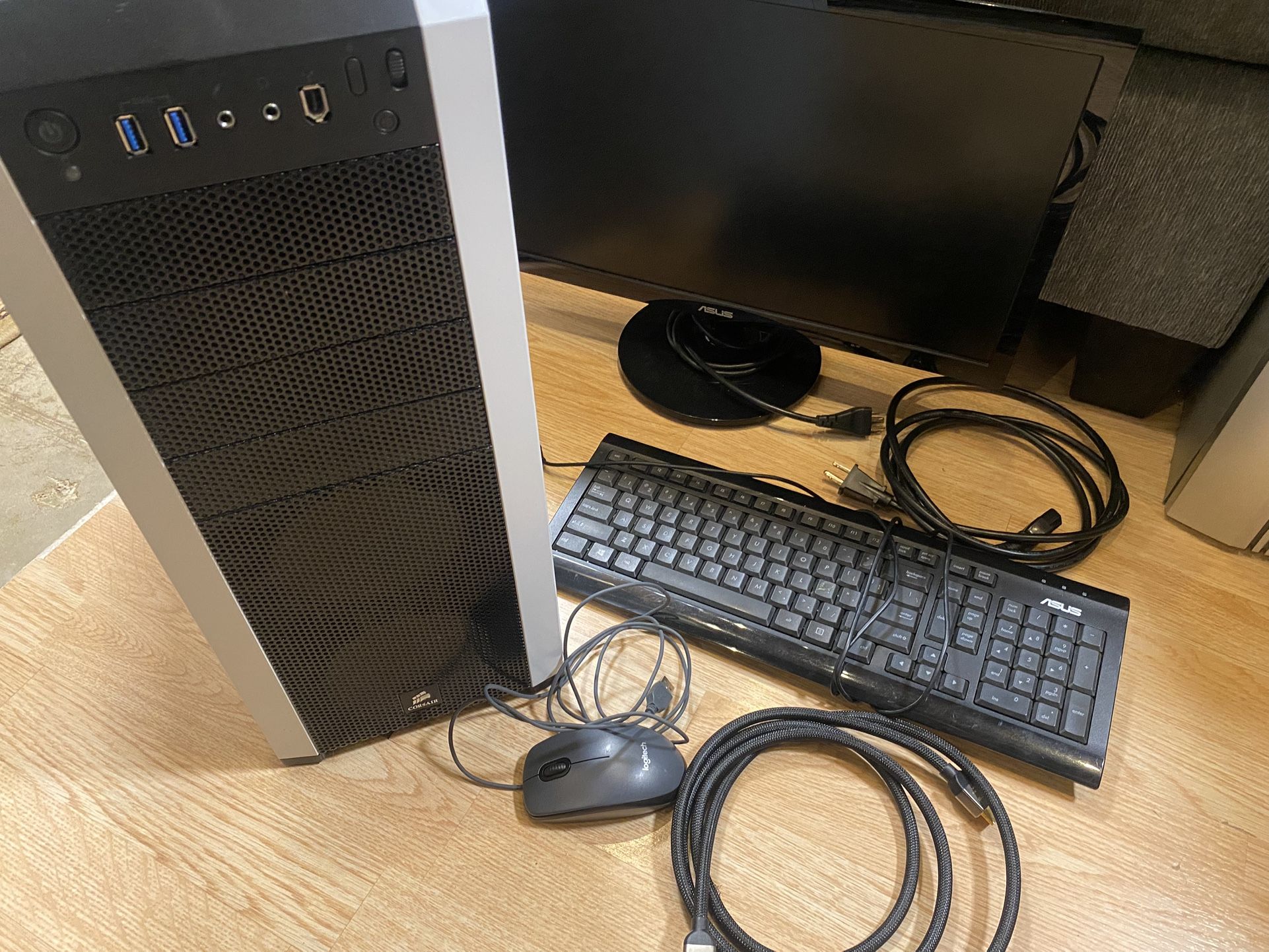 Custom Gaming Pc i7 16gb ram w/Monitor,Keyboard,Mouse and cables