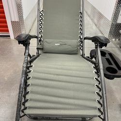 Outdoor Lounger Gravity Chair